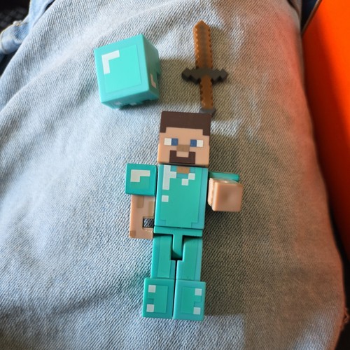 Minecraft 3inch action figure - 3inch,