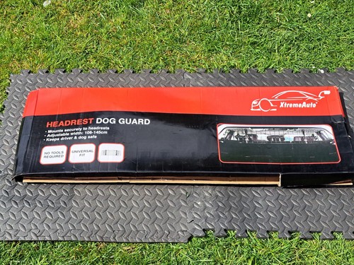Universal car dog - dog, barrier