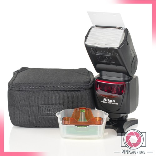Nikon 700 speedlight - sb-700,