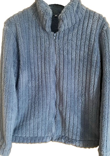 Fluffy zip top - zip,