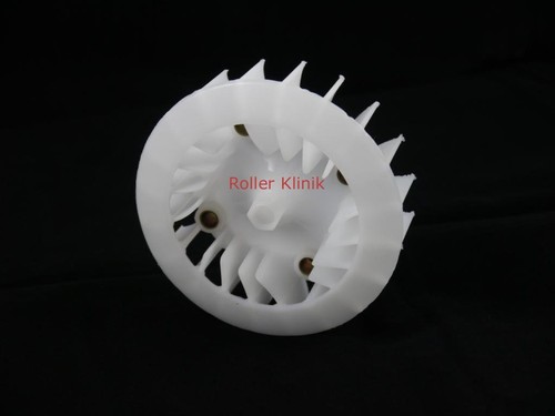 Fan impeller alternator for
