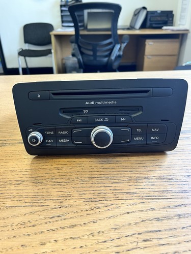 Audi car radio - /, stereo