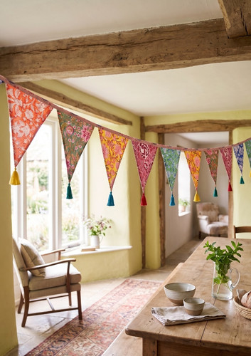Bunting floral indian block - floral,
