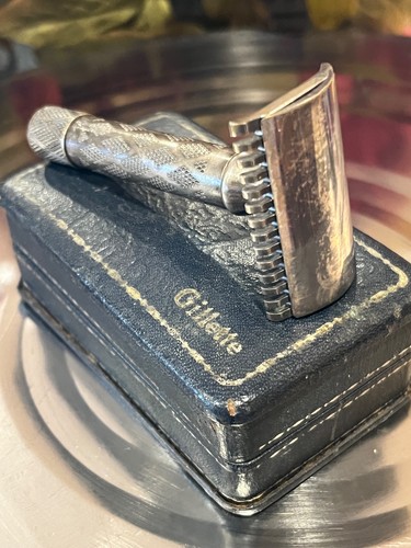 Antique gillette richwood - antique,