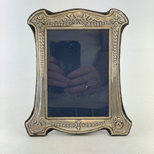 Vintage carrs 5 - 7”, 5.5”