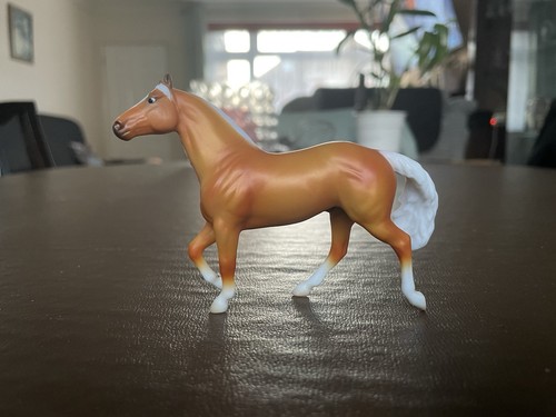 Breyer stablemate 70th - breyer,