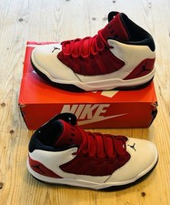 JORDAN Max Aura Sneakers UK6