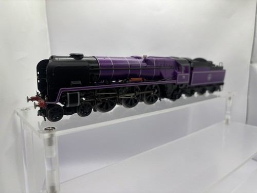Hornby r30231 the queen s - hornby, hm