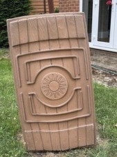 sand and water play table