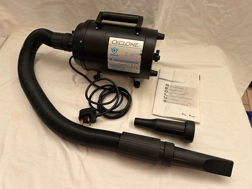 Aeolus cyclone 901t - cyclone, dog