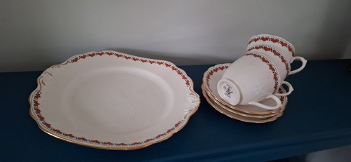 China cups and - , serving