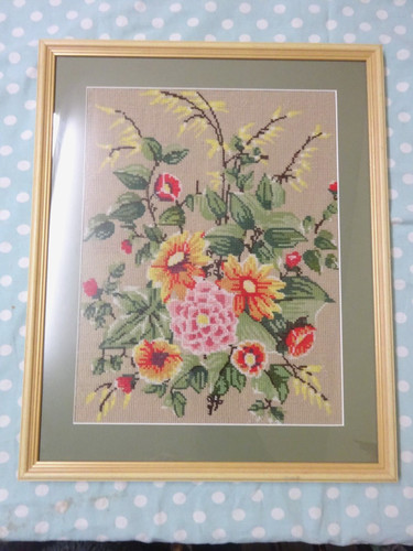 Large pretty floral tapestry - pretty,