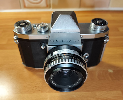 Praktica 35mm slr camera - f,