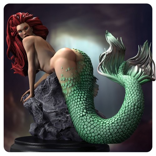 Ariel creepyland - in,