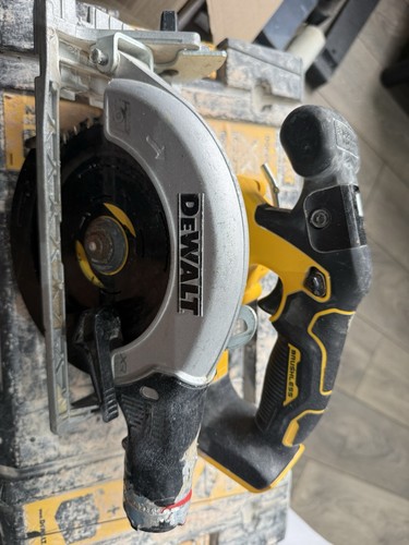 Dewalt dcs565 18v - 18v, xr