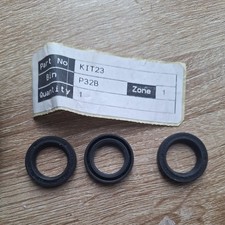 Interpump Repair Kit 23  (3 x oil seals 20×30×5.      oil seal p/n 90.1614.00)