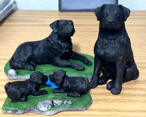 Sandicast black lab retriever - black,