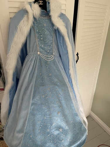 Dream play imagine light blue - play,