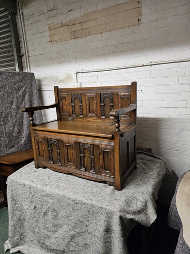 Old charm carved oak - old,