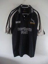 Vintage Newcastle Falcons Home