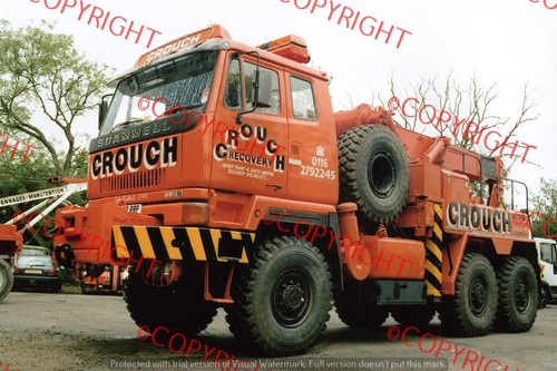 Truck photo crouch - photo,