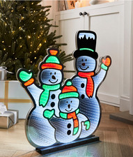 Infinity Light Snowman Family