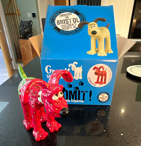 Gromit unleashed strawberry - gromit,