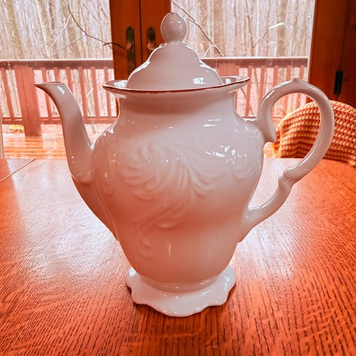 Porcelain gibson housewares - porcelain,