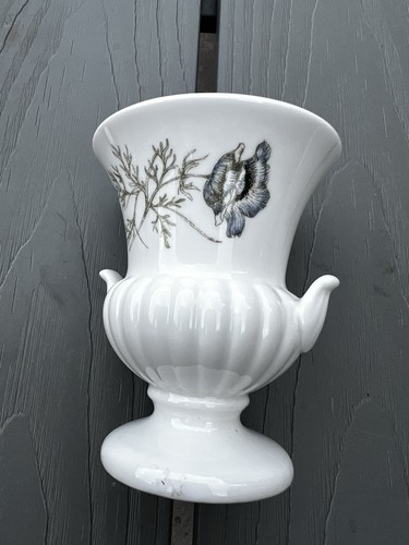 Wedgwood glen mist - wedgwood, vase