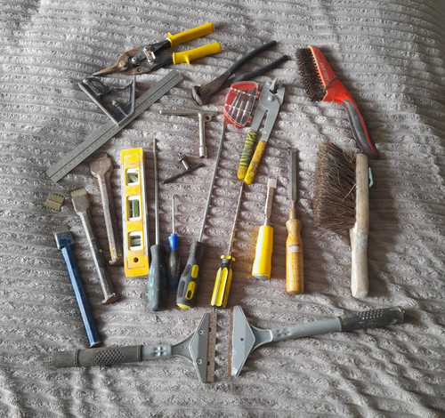 Joblot x21 handy tools - x21,