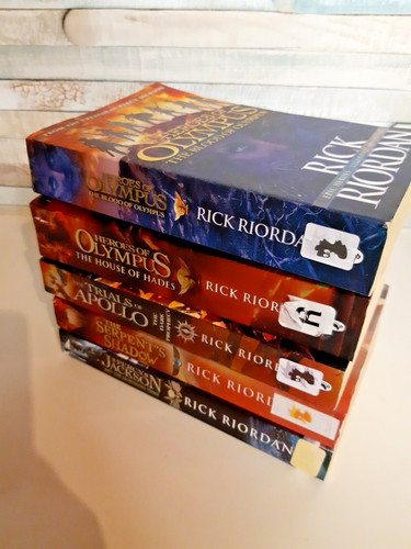 Rick riordan paperback - x,