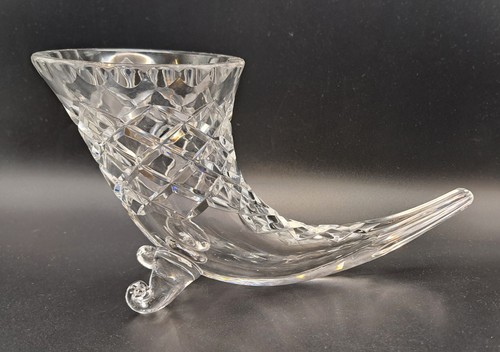 Vintage cut glass crystal - cut,