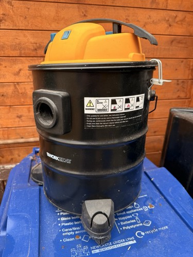 Workzone dust ash vacuum - ash,
