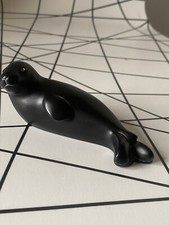 BOMA Canada - Seal figurine figure ornament