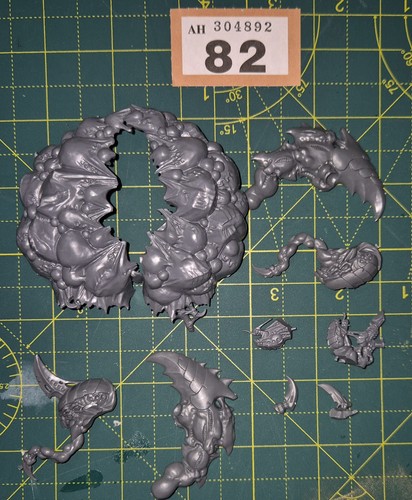 Warhammer 40k tyranid - warhammer, tervigon