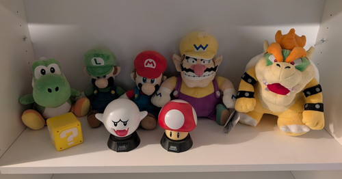 Nintendo mario plush - mario,