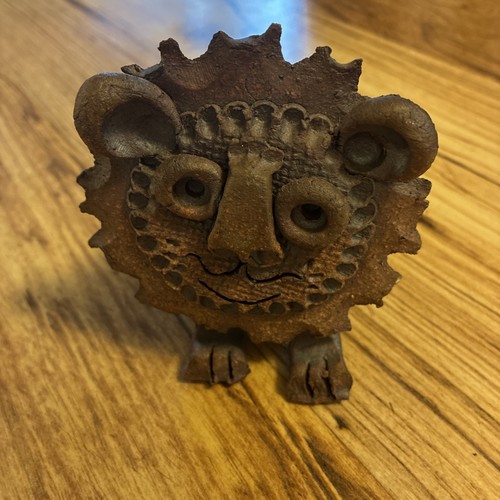 Vintage art pottery clay - pottery, lion