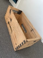 3 Vintage Schweppes Crates, in Good Condition