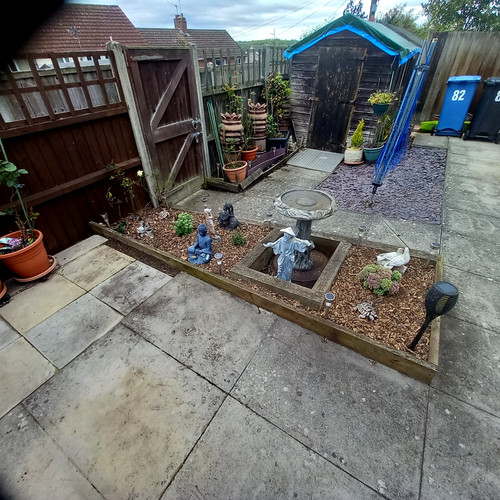Large victorian chimney pots - victorian,