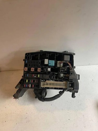 Toyota corolla sedan e15 fuse - sedan,