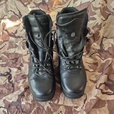 Black Meindl German Army Boots Mountain Surplus  Goretex Military Size 295/10.5