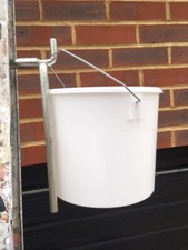 DECORATORS Ladder Paint Holder