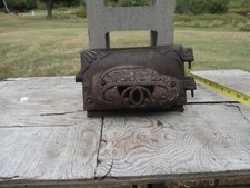 ANTIQUE WOOD BURNING STOVE