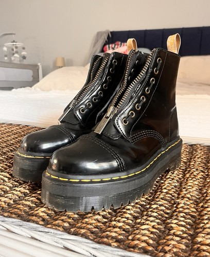 Martens vegan leather - dr.,