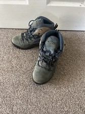 Trezeta Walking Boots Brown Suede Size 4 GoreTex Waterproof Vibram Sole Hiking