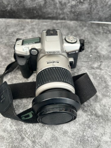 Minolta dynax maxxum 5 - maxxum,