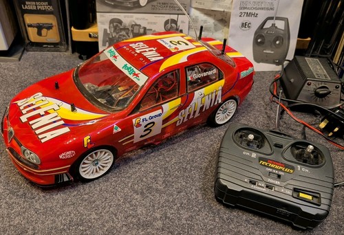 Tamiya alfa romeo - 1/10, v6