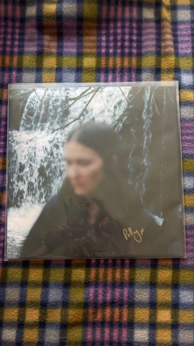 Art school girlfriend - art, lean