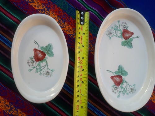 Purbeck pottery small oval - pottery,