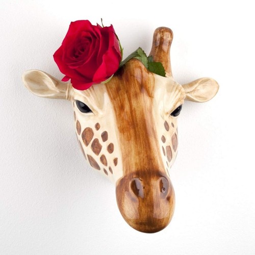Giraffe wall vase quail - giraffe,